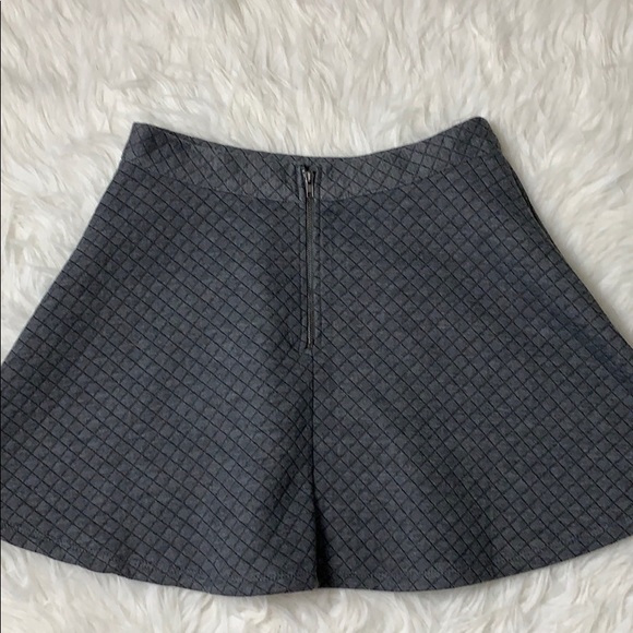 Forever 21 skirt - Picture 3 of 3